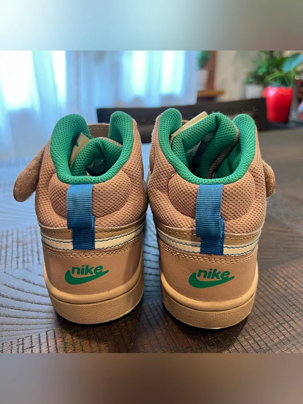 Nike kids free very
